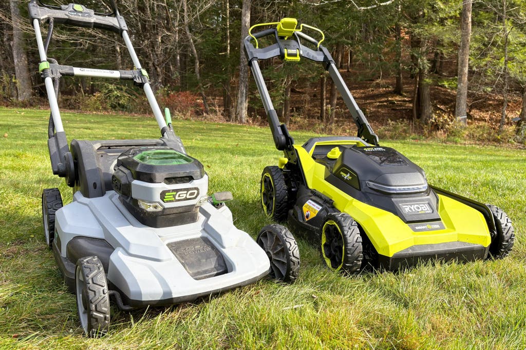 Types of Gas Lawn Mowers