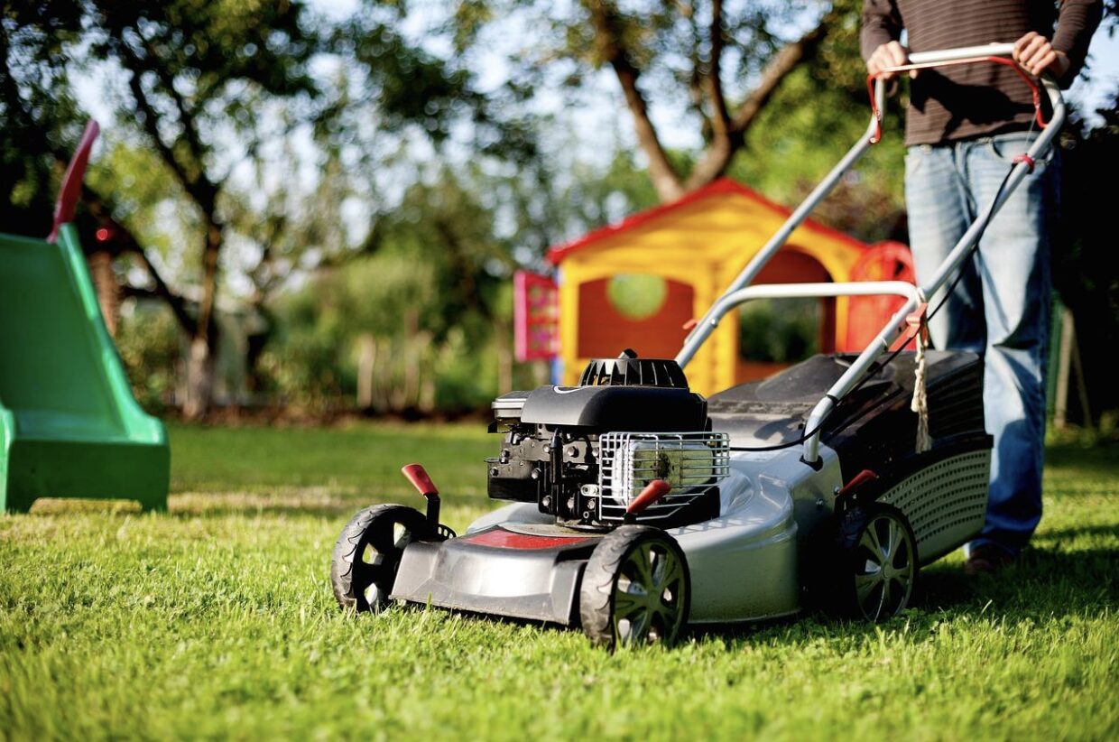 How Three in One Garden Mowers Work