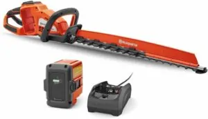 Husqvarna Master 320iHD60 Battery Hedge Trimmer